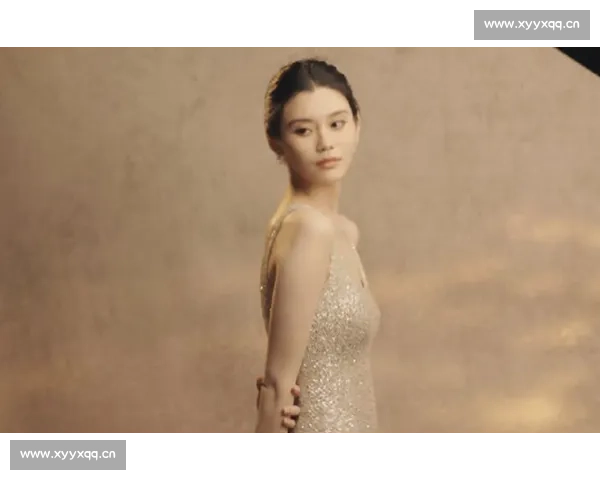 奚梦瑶逆袭成时尚圈宠儿 从超模到企业家的精彩蜕变